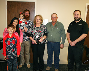 Debra Cromer receives the DAISY Award.